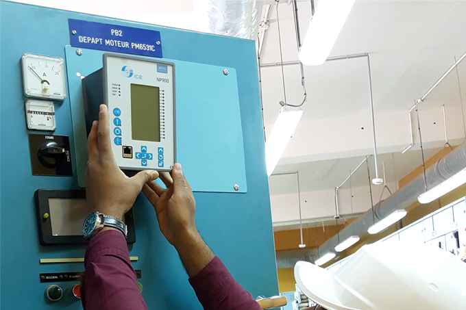 Schutztechnik für Industrieanlagen: Mittelspannung- und Hochspannung